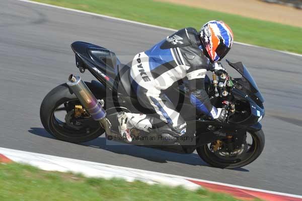 Motorcycle action photographs;Trackday digital images;event digital images;eventdigitalimages;no limits trackday;peter wileman photography;snetterton;snetterton circuit norfolk;snetterton photographs;trackday;trackday photos
