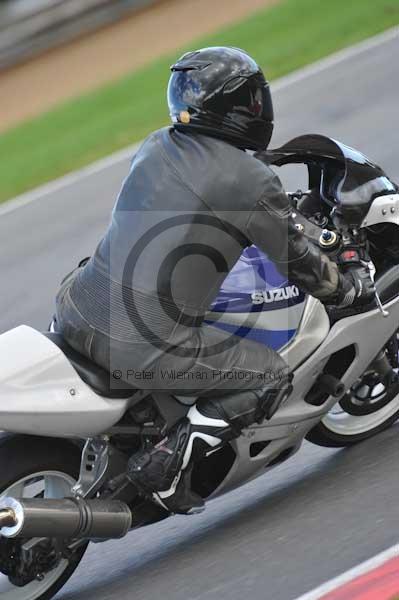 Motorcycle action photographs;Trackday digital images;event digital images;eventdigitalimages;no limits trackday;peter wileman photography;snetterton;snetterton circuit norfolk;snetterton photographs;trackday;trackday photos