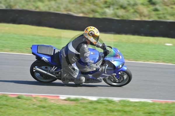 Motorcycle action photographs;Trackday digital images;event digital images;eventdigitalimages;no limits trackday;peter wileman photography;snetterton;snetterton circuit norfolk;snetterton photographs;trackday;trackday photos