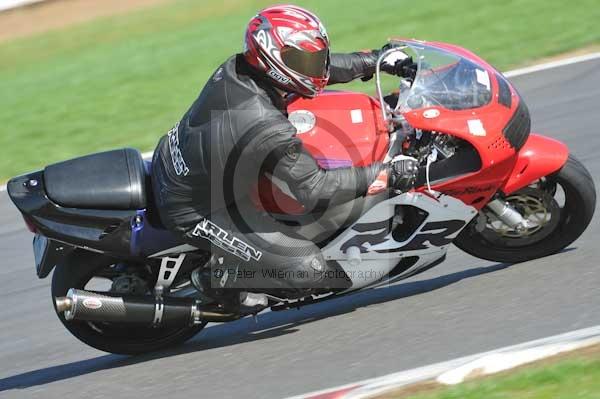 Motorcycle action photographs;Trackday digital images;event digital images;eventdigitalimages;no limits trackday;peter wileman photography;snetterton;snetterton circuit norfolk;snetterton photographs;trackday;trackday photos