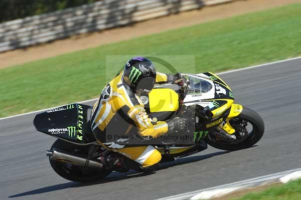 Motorcycle action photographs;Trackday digital images;event digital images;eventdigitalimages;no limits trackday;peter wileman photography;snetterton;snetterton circuit norfolk;snetterton photographs;trackday;trackday photos