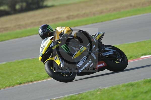 Motorcycle action photographs;Trackday digital images;event digital images;eventdigitalimages;no limits trackday;peter wileman photography;snetterton;snetterton circuit norfolk;snetterton photographs;trackday;trackday photos