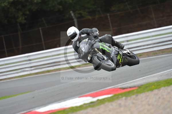 Motorcycle action photographs;Trackday digital images;event digital images;eventdigitalimages;no limits trackday;oulton park;oulton park circuit cheshire;oulton park photographs;peter wileman photography;trackday;trackday photos