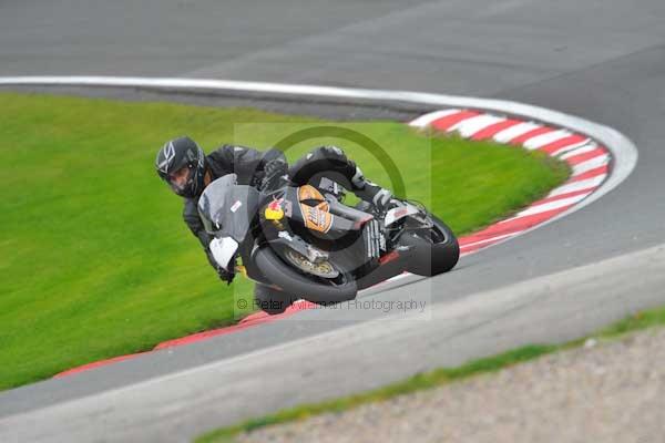 Motorcycle action photographs;Trackday digital images;event digital images;eventdigitalimages;no limits trackday;oulton park;oulton park circuit cheshire;oulton park photographs;peter wileman photography;trackday;trackday photos