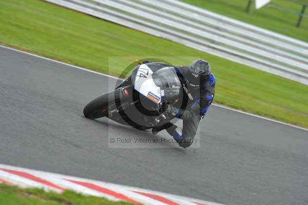 Motorcycle action photographs;Trackday digital images;event digital images;eventdigitalimages;no limits trackday;oulton park;oulton park circuit cheshire;oulton park photographs;peter wileman photography;trackday;trackday photos