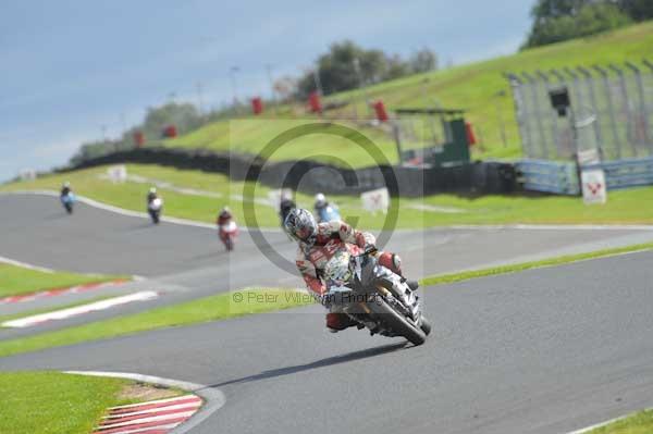 Motorcycle action photographs;Trackday digital images;event digital images;eventdigitalimages;no limits trackday;oulton park;oulton park circuit cheshire;oulton park photographs;peter wileman photography;trackday;trackday photos