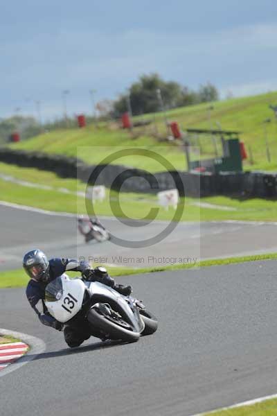 Motorcycle action photographs;Trackday digital images;event digital images;eventdigitalimages;no limits trackday;oulton park;oulton park circuit cheshire;oulton park photographs;peter wileman photography;trackday;trackday photos