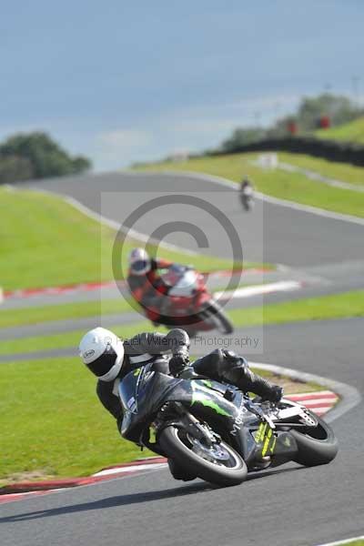 Motorcycle action photographs;Trackday digital images;event digital images;eventdigitalimages;no limits trackday;oulton park;oulton park circuit cheshire;oulton park photographs;peter wileman photography;trackday;trackday photos