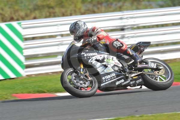 Motorcycle action photographs;Trackday digital images;event digital images;eventdigitalimages;no limits trackday;oulton park;oulton park circuit cheshire;oulton park photographs;peter wileman photography;trackday;trackday photos