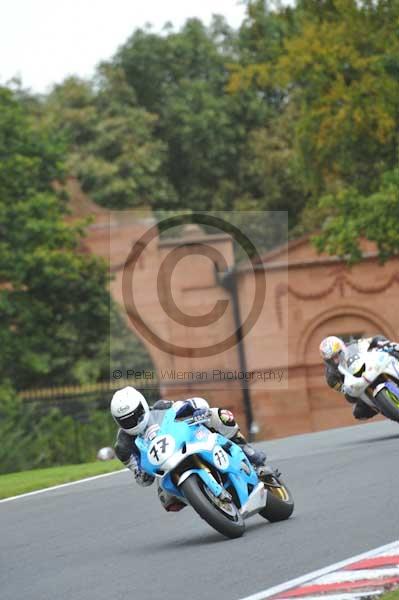 Motorcycle action photographs;Trackday digital images;event digital images;eventdigitalimages;no limits trackday;oulton park;oulton park circuit cheshire;oulton park photographs;peter wileman photography;trackday;trackday photos