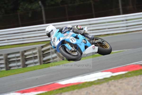 Motorcycle action photographs;Trackday digital images;event digital images;eventdigitalimages;no limits trackday;oulton park;oulton park circuit cheshire;oulton park photographs;peter wileman photography;trackday;trackday photos