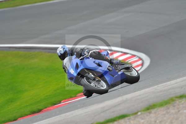 Motorcycle action photographs;Trackday digital images;event digital images;eventdigitalimages;no limits trackday;oulton park;oulton park circuit cheshire;oulton park photographs;peter wileman photography;trackday;trackday photos