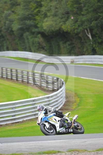 Motorcycle action photographs;Trackday digital images;event digital images;eventdigitalimages;no limits trackday;oulton park;oulton park circuit cheshire;oulton park photographs;peter wileman photography;trackday;trackday photos