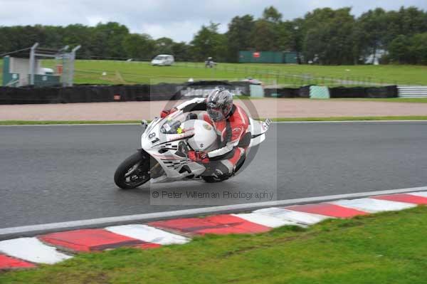 Motorcycle action photographs;Trackday digital images;event digital images;eventdigitalimages;no limits trackday;oulton park;oulton park circuit cheshire;oulton park photographs;peter wileman photography;trackday;trackday photos