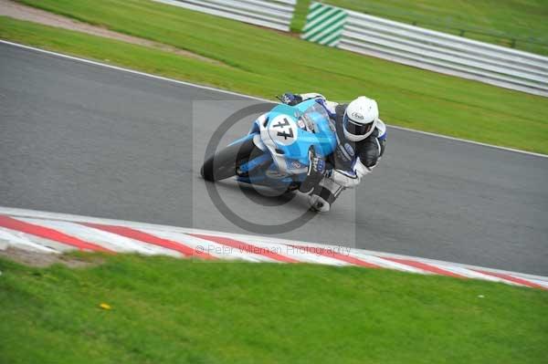 Motorcycle action photographs;Trackday digital images;event digital images;eventdigitalimages;no limits trackday;oulton park;oulton park circuit cheshire;oulton park photographs;peter wileman photography;trackday;trackday photos