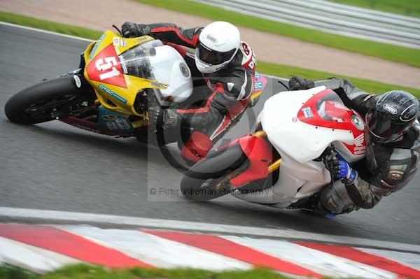 Motorcycle action photographs;Trackday digital images;event digital images;eventdigitalimages;no limits trackday;oulton park;oulton park circuit cheshire;oulton park photographs;peter wileman photography;trackday;trackday photos