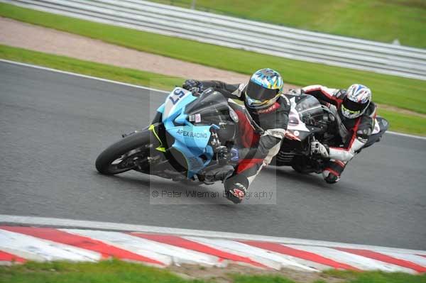 Motorcycle action photographs;Trackday digital images;event digital images;eventdigitalimages;no limits trackday;oulton park;oulton park circuit cheshire;oulton park photographs;peter wileman photography;trackday;trackday photos