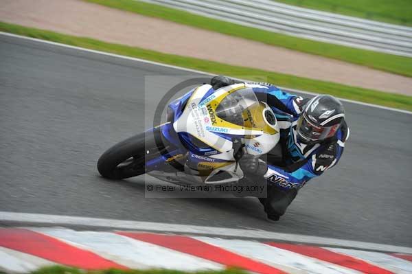 Motorcycle action photographs;Trackday digital images;event digital images;eventdigitalimages;no limits trackday;oulton park;oulton park circuit cheshire;oulton park photographs;peter wileman photography;trackday;trackday photos