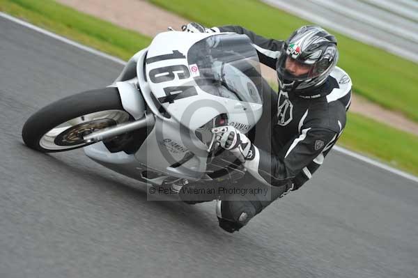 Motorcycle action photographs;Trackday digital images;event digital images;eventdigitalimages;no limits trackday;oulton park;oulton park circuit cheshire;oulton park photographs;peter wileman photography;trackday;trackday photos
