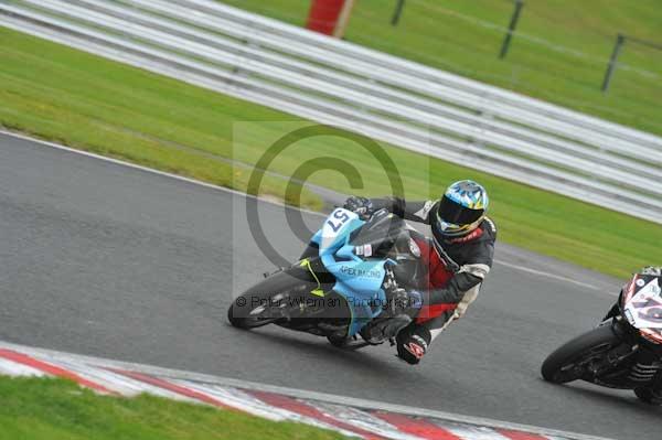 Motorcycle action photographs;Trackday digital images;event digital images;eventdigitalimages;no limits trackday;oulton park;oulton park circuit cheshire;oulton park photographs;peter wileman photography;trackday;trackday photos