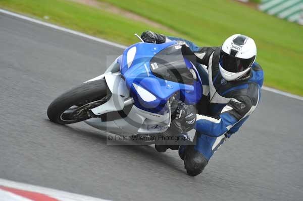 Motorcycle action photographs;Trackday digital images;event digital images;eventdigitalimages;no limits trackday;oulton park;oulton park circuit cheshire;oulton park photographs;peter wileman photography;trackday;trackday photos