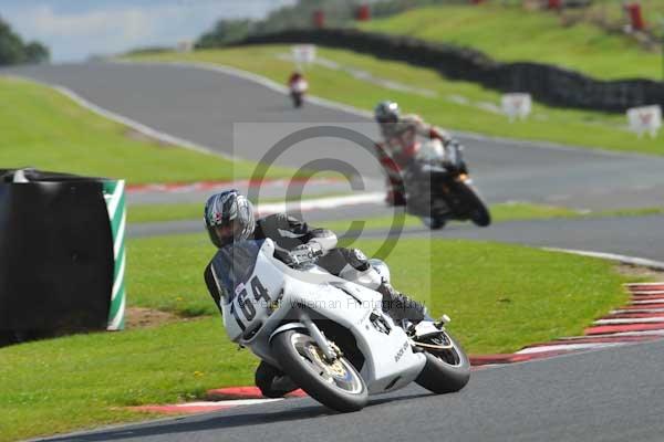 Motorcycle action photographs;Trackday digital images;event digital images;eventdigitalimages;no limits trackday;oulton park;oulton park circuit cheshire;oulton park photographs;peter wileman photography;trackday;trackday photos