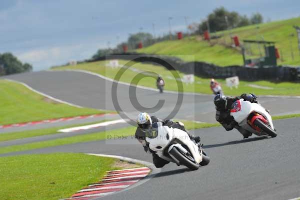 Motorcycle action photographs;Trackday digital images;event digital images;eventdigitalimages;no limits trackday;oulton park;oulton park circuit cheshire;oulton park photographs;peter wileman photography;trackday;trackday photos
