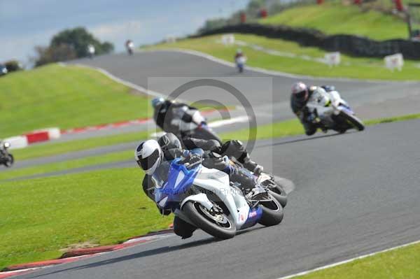 Motorcycle action photographs;Trackday digital images;event digital images;eventdigitalimages;no limits trackday;oulton park;oulton park circuit cheshire;oulton park photographs;peter wileman photography;trackday;trackday photos