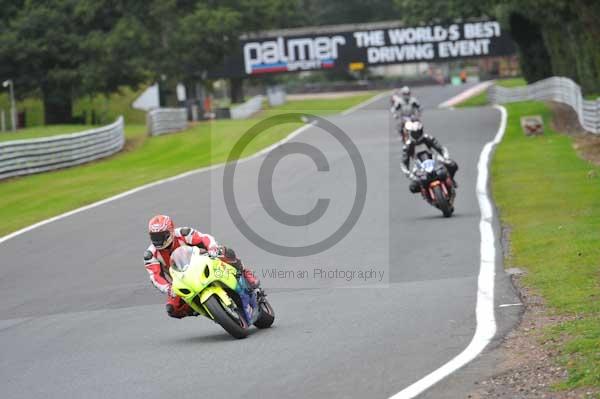 Motorcycle action photographs;Trackday digital images;event digital images;eventdigitalimages;no limits trackday;oulton park;oulton park circuit cheshire;oulton park photographs;peter wileman photography;trackday;trackday photos