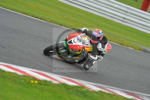 Motorcycle action photographs;Trackday digital images;event digital images;eventdigitalimages;no limits trackday;oulton park;oulton park circuit cheshire;oulton park photographs;peter wileman photography;trackday;trackday photos