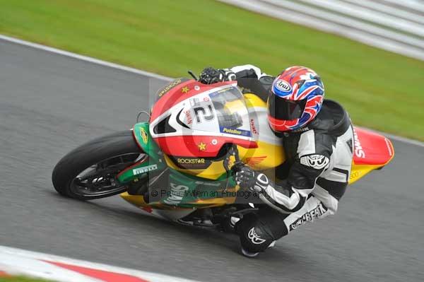 Motorcycle action photographs;Trackday digital images;event digital images;eventdigitalimages;no limits trackday;oulton park;oulton park circuit cheshire;oulton park photographs;peter wileman photography;trackday;trackday photos
