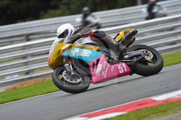 Motorcycle action photographs;Trackday digital images;event digital images;eventdigitalimages;no limits trackday;oulton park;oulton park circuit cheshire;oulton park photographs;peter wileman photography;trackday;trackday photos