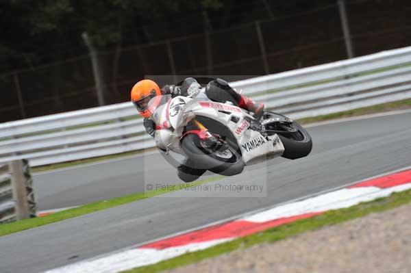 Motorcycle action photographs;Trackday digital images;event digital images;eventdigitalimages;no limits trackday;oulton park;oulton park circuit cheshire;oulton park photographs;peter wileman photography;trackday;trackday photos