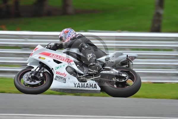Motorcycle action photographs;Trackday digital images;event digital images;eventdigitalimages;no limits trackday;oulton park;oulton park circuit cheshire;oulton park photographs;peter wileman photography;trackday;trackday photos