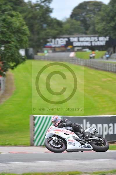 Motorcycle action photographs;Trackday digital images;event digital images;eventdigitalimages;no limits trackday;oulton park;oulton park circuit cheshire;oulton park photographs;peter wileman photography;trackday;trackday photos
