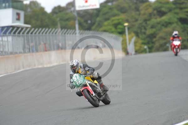 Motorcycle action photographs;Trackday digital images;event digital images;eventdigitalimages;no limits trackday;oulton park;oulton park circuit cheshire;oulton park photographs;peter wileman photography;trackday;trackday photos