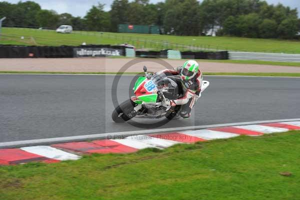 Motorcycle action photographs;Trackday digital images;event digital images;eventdigitalimages;no limits trackday;oulton park;oulton park circuit cheshire;oulton park photographs;peter wileman photography;trackday;trackday photos