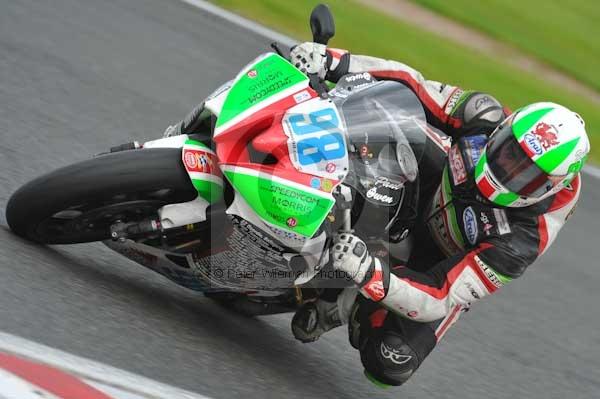 Motorcycle action photographs;Trackday digital images;event digital images;eventdigitalimages;no limits trackday;oulton park;oulton park circuit cheshire;oulton park photographs;peter wileman photography;trackday;trackday photos