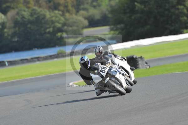 Motorcycle action photographs;Trackday digital images;event digital images;eventdigitalimages;no limits trackday;oulton park;oulton park circuit cheshire;oulton park photographs;peter wileman photography;trackday;trackday photos