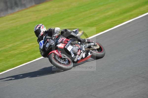Motorcycle action photographs;Trackday digital images;event digital images;eventdigitalimages;no limits trackday;oulton park;oulton park circuit cheshire;oulton park photographs;peter wileman photography;trackday;trackday photos