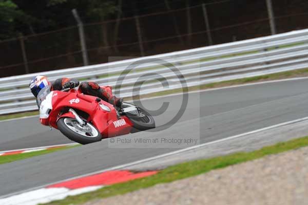 Motorcycle action photographs;Trackday digital images;event digital images;eventdigitalimages;no limits trackday;oulton park;oulton park circuit cheshire;oulton park photographs;peter wileman photography;trackday;trackday photos
