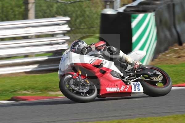 Motorcycle action photographs;Trackday digital images;event digital images;eventdigitalimages;no limits trackday;oulton park;oulton park circuit cheshire;oulton park photographs;peter wileman photography;trackday;trackday photos