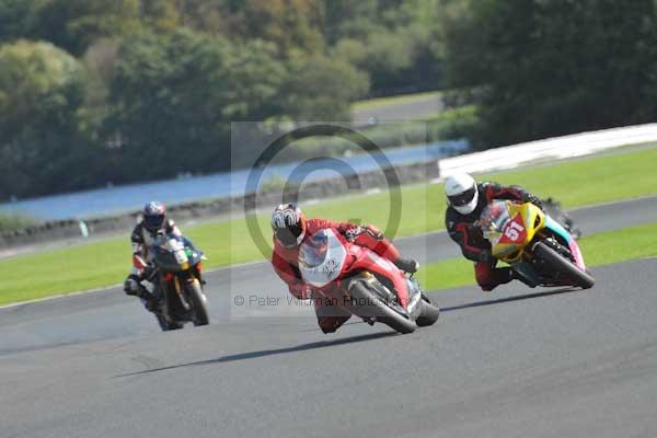 Motorcycle action photographs;Trackday digital images;event digital images;eventdigitalimages;no limits trackday;oulton park;oulton park circuit cheshire;oulton park photographs;peter wileman photography;trackday;trackday photos