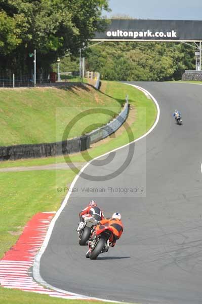 Motorcycle action photographs;Trackday digital images;event digital images;eventdigitalimages;no limits trackday;oulton park;oulton park circuit cheshire;oulton park photographs;peter wileman photography;trackday;trackday photos