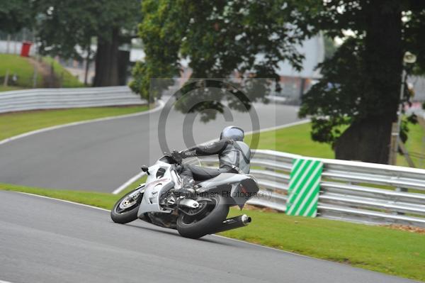 Motorcycle action photographs;Trackday digital images;event digital images;eventdigitalimages;no limits trackday;oulton park;oulton park circuit cheshire;oulton park photographs;peter wileman photography;trackday;trackday photos
