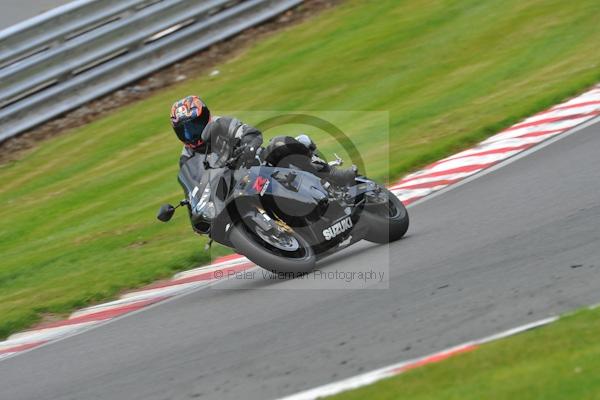 Motorcycle action photographs;Trackday digital images;event digital images;eventdigitalimages;no limits trackday;oulton park;oulton park circuit cheshire;oulton park photographs;peter wileman photography;trackday;trackday photos