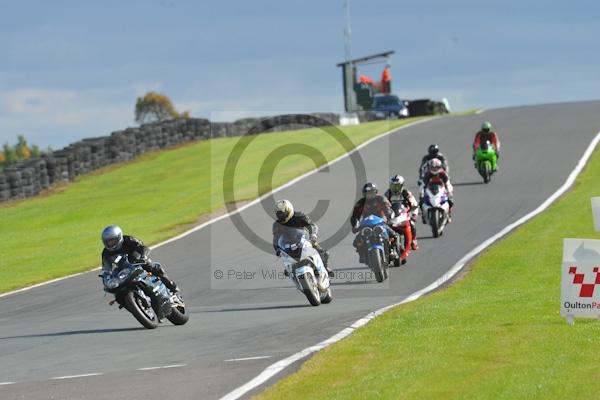 Motorcycle action photographs;Trackday digital images;event digital images;eventdigitalimages;no limits trackday;oulton park;oulton park circuit cheshire;oulton park photographs;peter wileman photography;trackday;trackday photos