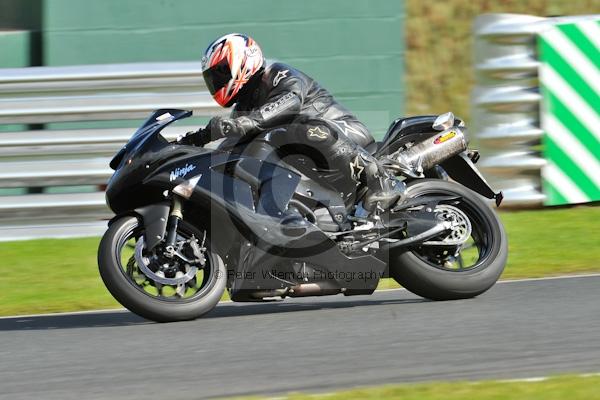 Motorcycle action photographs;Trackday digital images;event digital images;eventdigitalimages;no limits trackday;oulton park;oulton park circuit cheshire;oulton park photographs;peter wileman photography;trackday;trackday photos