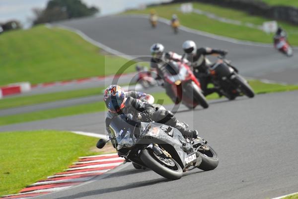 Motorcycle action photographs;Trackday digital images;event digital images;eventdigitalimages;no limits trackday;oulton park;oulton park circuit cheshire;oulton park photographs;peter wileman photography;trackday;trackday photos