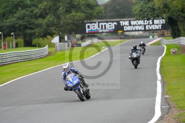 Motorcycle action photographs;Trackday digital images;event digital images;eventdigitalimages;no limits trackday;oulton park;oulton park circuit cheshire;oulton park photographs;peter wileman photography;trackday;trackday photos